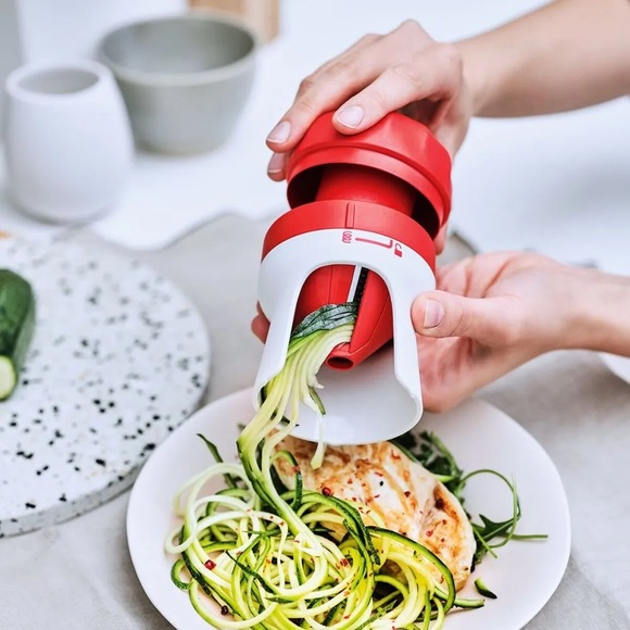 Tupperware Handy Spiralizer